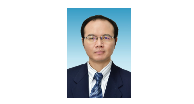 大学副校长，当选院士