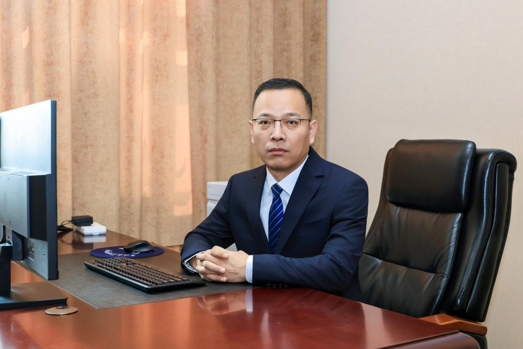付君任吉林大学党委常委、副校长